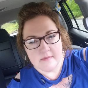 Meet your Posher, Joy